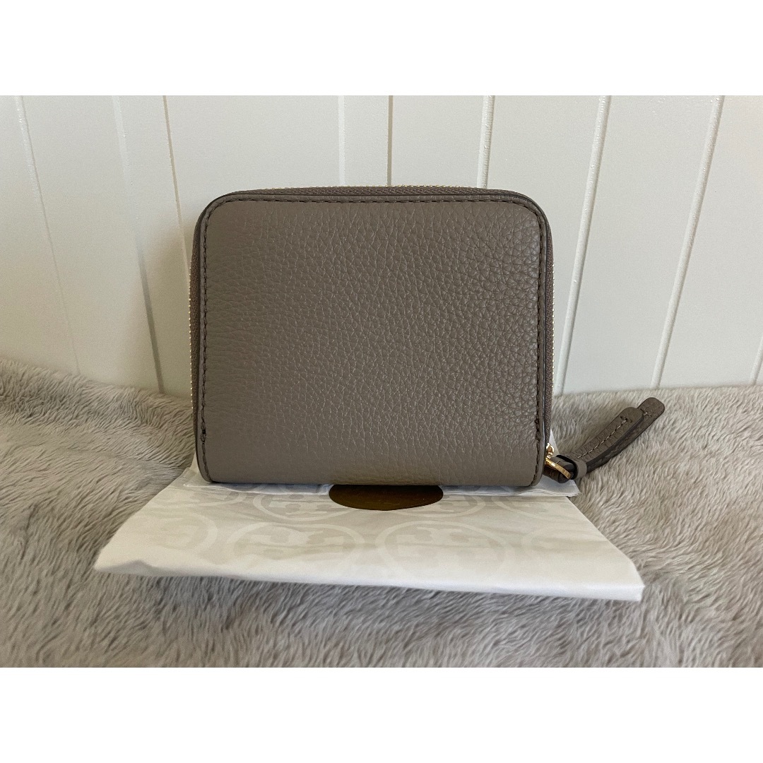 【新品未使用】トリーバーチ　財布　二つ折り Tory Burch - Tory Burch 財布 二つ折りの通販 by crz_pch