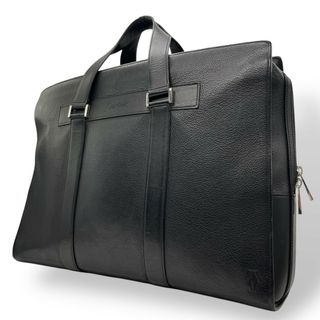 カルティエ(Cartier)の美品 現行 Cartier カルティエ ビジネスバッグ ブリーフケース 黒 ブラック レザー シボ革 シルバー金具 ロゴ型押し 2Cモチーフ 通勤 メンズ A4収納可 A(ビジネスバッグ)