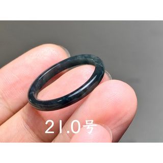L13-114細身糯種煙灰〜黒翡翠21.0号グアテマラ産A貨本翡翠くりぬきリング(リング(指輪))