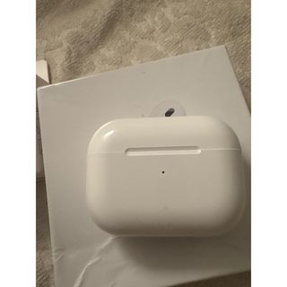 エアポッツプロ2並行輸入品互換品　専用カーボンケース付き