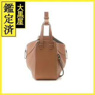 ロエベ(LOEWE)のロエベ ハンモックバッグ 387.30.S35 【472】(ショルダーバッグ)