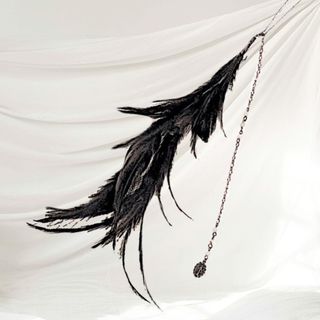 【新品★現品限り】ロザリオ付きフェザー羽ネックレス 大ぶり パーティ (ネックレス)