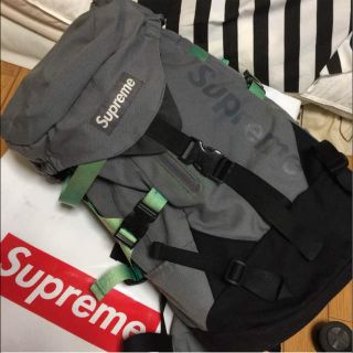 シュプリーム(Supreme)のsupreme バックパック(バッグパック/リュック)