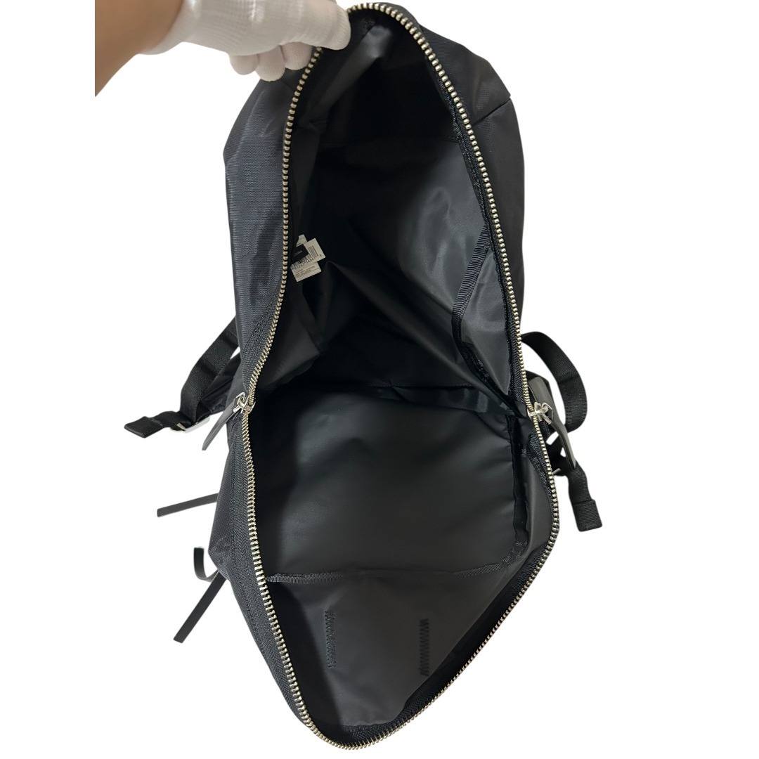 MARC JACOBS - 定価3.5万 [極美品] MARC JACOBS リュック 黒の