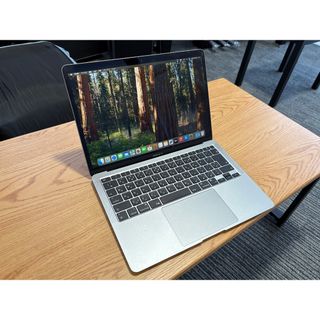 アップル(Apple)のApple MacBook Air M1 2020 256GB 8GB（中古品）(ノートPC)