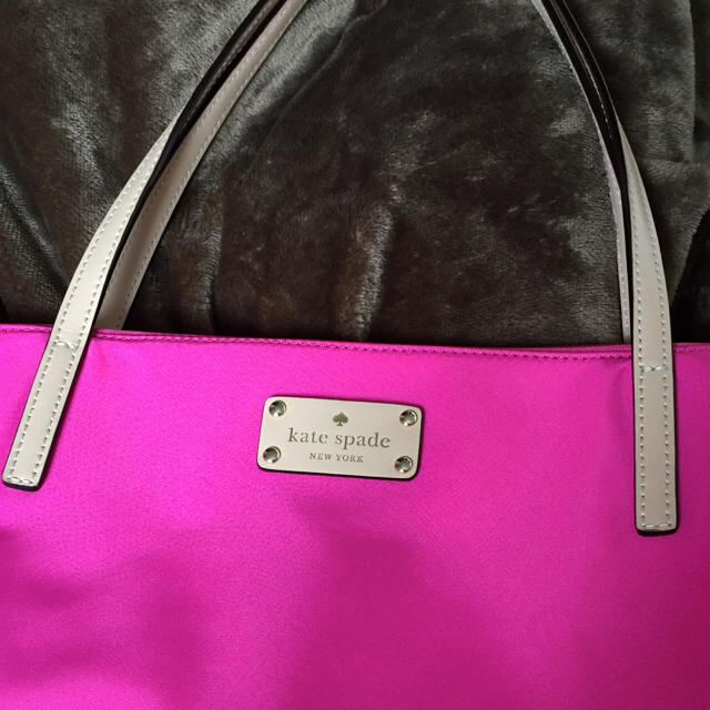 kate spade new york(ケイトスペードニューヨーク)のケイトスペード  ナイロントートバッグ レディースのバッグ(トートバッグ)の商品写真