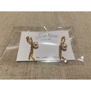 【新品】moibijou モアビジュー　Ribbon pearl pierce(ピアス)