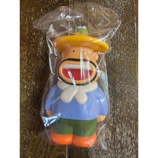 メイジ(明治)の【未開封】カールおじさん　貯金箱フィギュア　非売品(キャラクターグッズ)