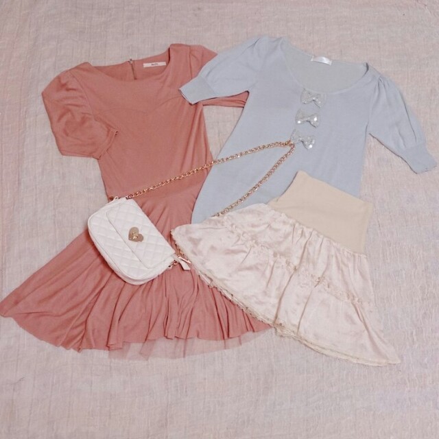 COCO DEAL(ココディール)のｺｺﾃﾞｨｰﾙﾀﾞｽﾞﾘﾝなど春`9点* レディースのスカート(ミニスカート)の商品写真