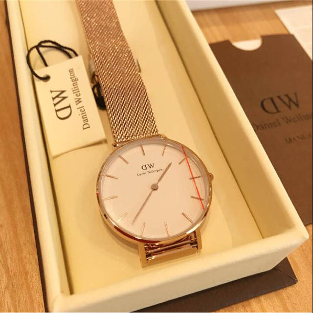 Daniel Wellington(ダニエルウェリントン)の今期新作！ダニエルウェリントン メッシュ クラシック 32mm tamac メンズの時計(腕時計(アナログ))の商品写真