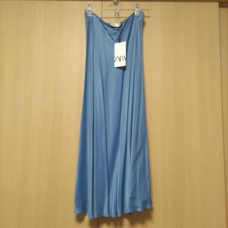 新品★ZARAスカートです