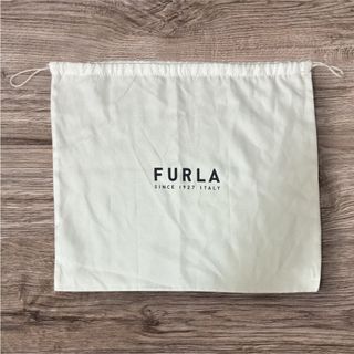 フルラ(FURLA)のFURLA 保存袋 巾着 ホワイト(ショップ袋)