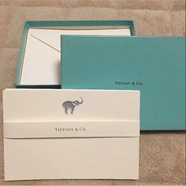 Tiffany & Co.(ティファニー)の★mari様専用★【新品未使用TIFFANY&Co. ティファニー レターセット インテリア/住まい/日用品の文房具(その他)の商品写真