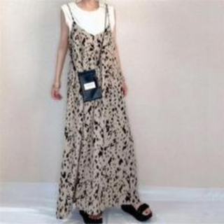 キャミソールワンピース　大人可愛い(ロングワンピース/マキシワンピース)
