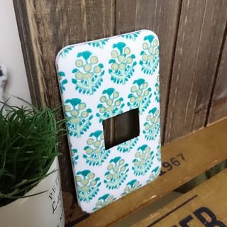 プチフルール1口タイプ DIY スイッチカバー