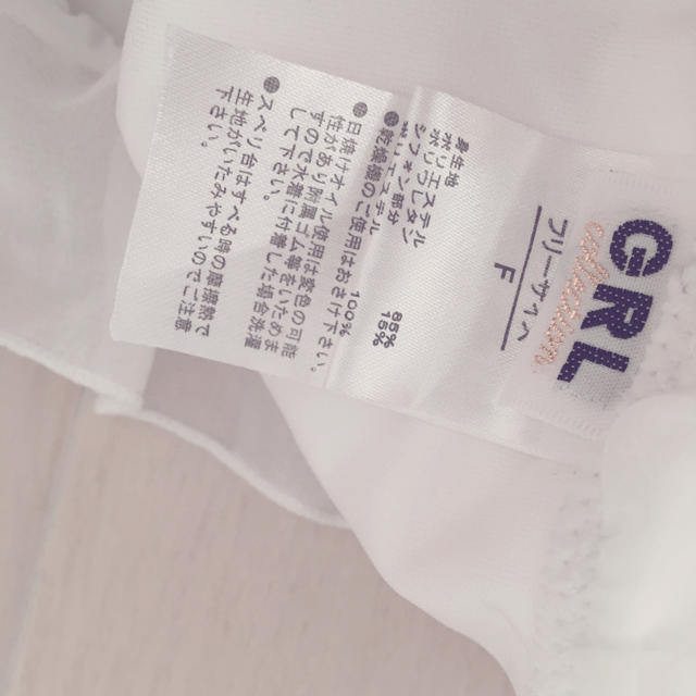 GRL(グレイル)の値下げ！！白シフォンフリル水着💕 レディースの水着/浴衣(水着)の商品写真