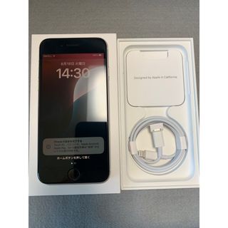 超美品　Appleストア版　SIMフリー　iPhoneSE　(第3世代）64GB