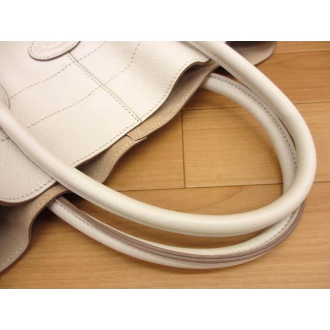 TOD'S(トッズ)の美品 TOD'S トッズ Di ドローストリングバッグ スモール レディースのバッグ(ショルダーバッグ)の商品写真