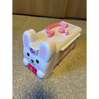 メルちゃんお医者さんごっこ　うさぎの救急車