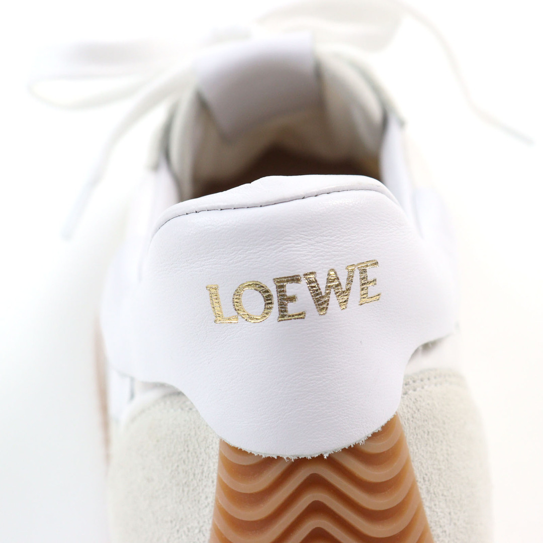 LOEWE(ロエベ)の未使用品○LOEWE ロエベ 592312 FLOW RUNNER フローランナー スウェードレザー ナイロン Lモノグラム ロゴ入り 異素材切替 レースアップ スニーカー アイボリー グレー 42 保存袋付き イタリア製 メンズ メンズの靴/シューズ(スニーカー)の商品写真
