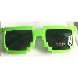 サングラス小型　子供用サングラス 蛍光グリーン UV 400