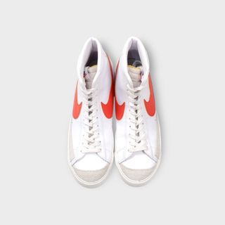 NIKE【Blazer Mid 77】