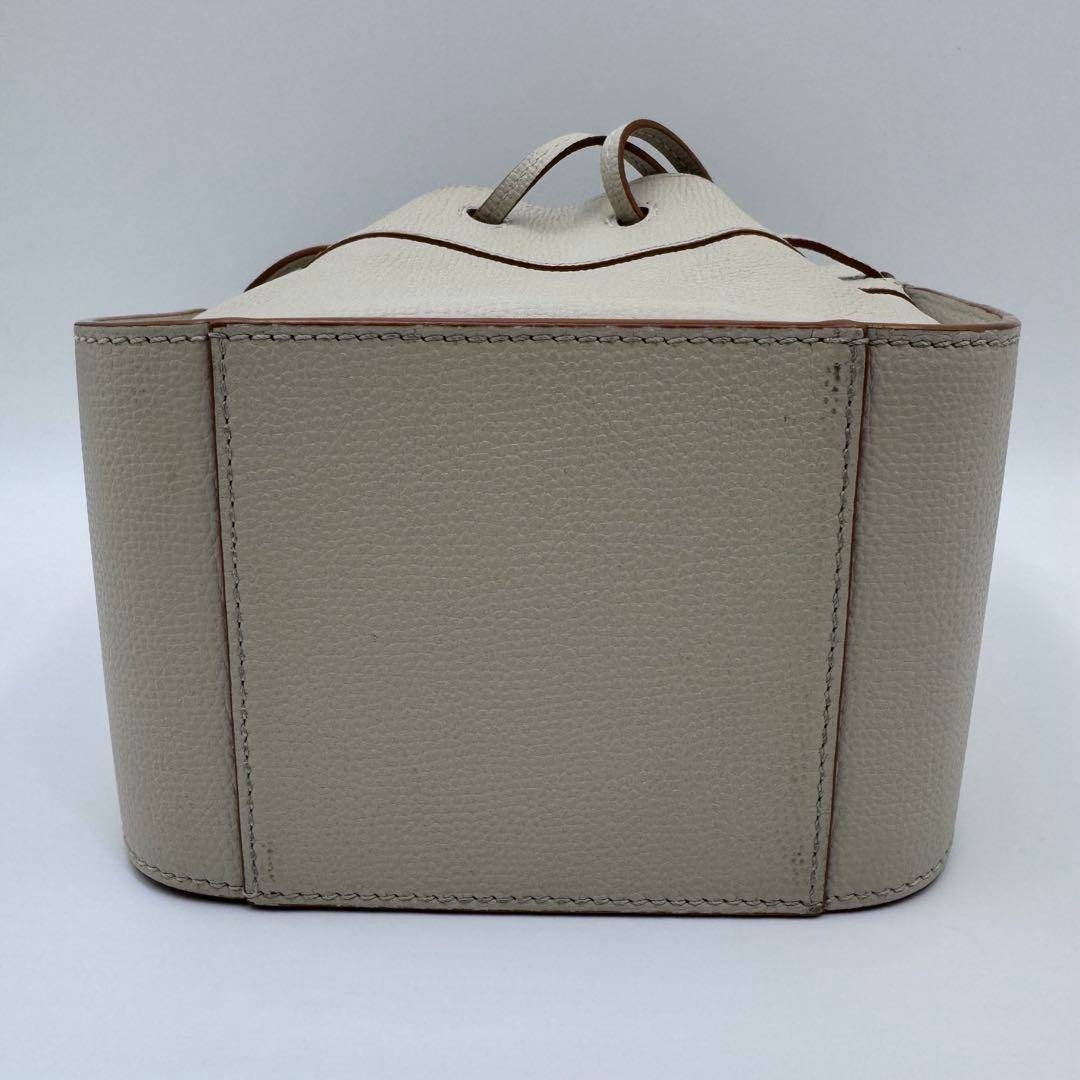 ロエベ ハンモック ドローストリング ミニ 2way ライトベージュ 楽天市場】【中古】 ロエベ LOEWE ハンモック ミニ 2WAYバッグ