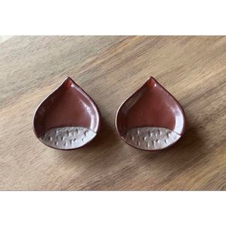 【新品】栗の箸置き(2つ)(テーブル用品)