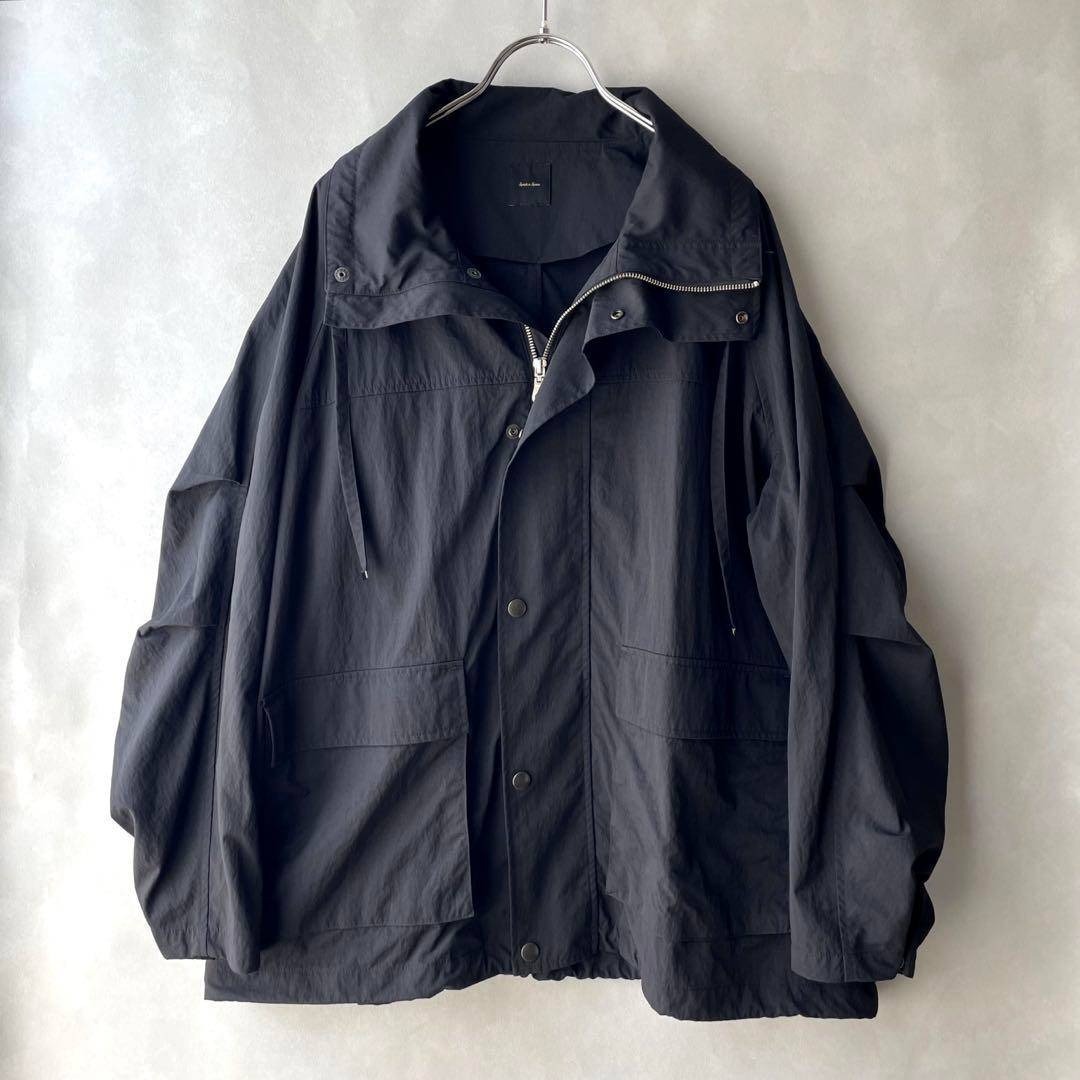 美品✨スピック＆スパン 23SS ナイロンブルゾン　マウンテンパーカー　黒　春秋 美品✨スピック＆スパン 23SS ナイロンブルゾン マウンテンパーカー 黒