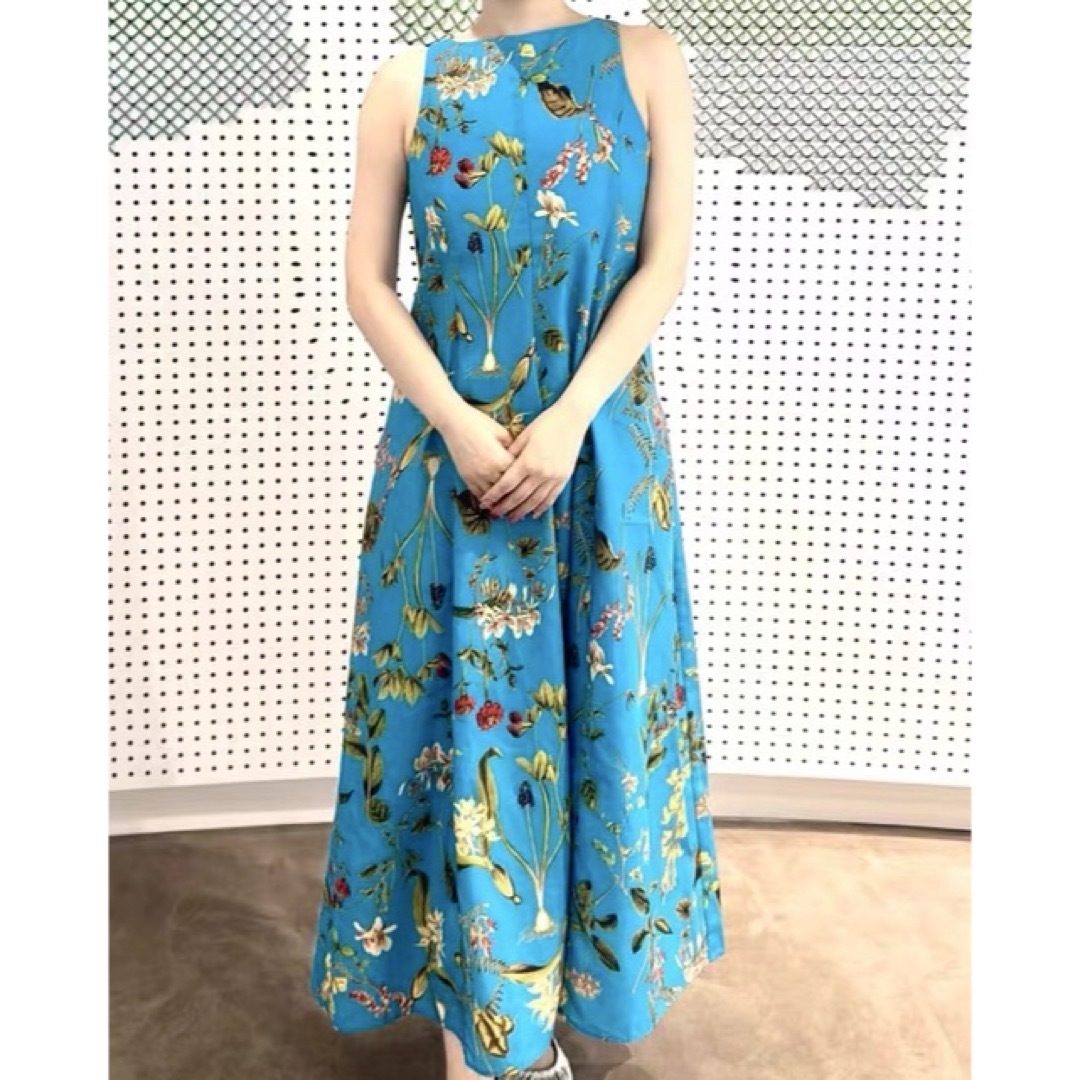 新品 ボタニカルプリントソリッドワンピースMila Owen ミラオーウェン