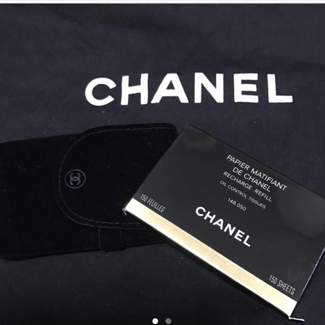 CHANEL(シャネル)のCHANELオイルコントロール紙mee様専用 コスメ/美容のキット/セット(その他)の商品写真