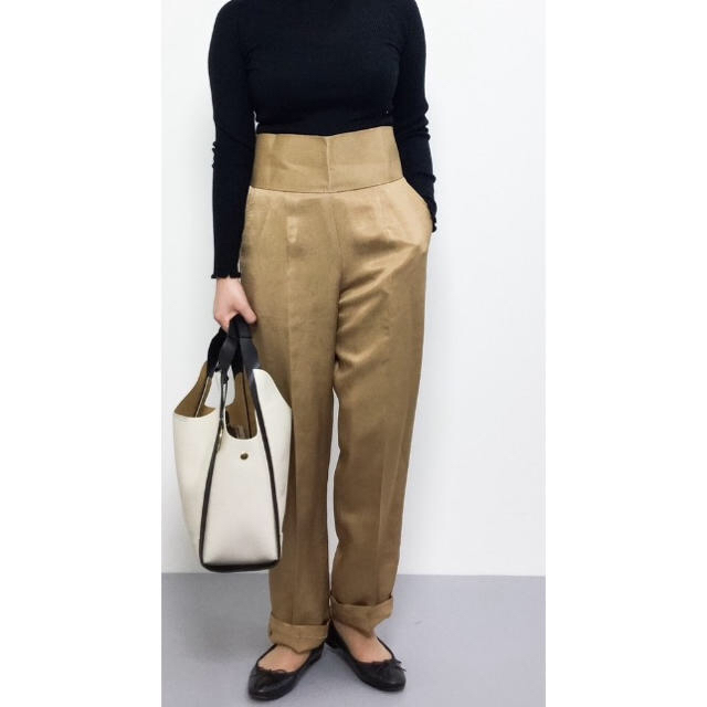 BEAUTY&YOUTH UNITED ARROWS(ビューティアンドユースユナイテッドアローズ)の＜6(ROKU)＞SHEEN BELT PANTS/ﾊﾟﾝﾂ レディースのパンツ(カジュアルパンツ)の商品写真