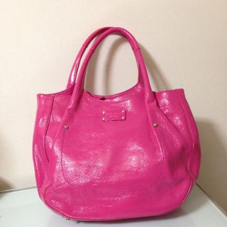 ケイトスペードニューヨーク(kate spade new york)のケイトスペード☆ピンクレザーバッグ美品(ショルダーバッグ)