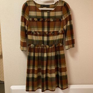 ユニバーバルミューズ　チェックワンピース