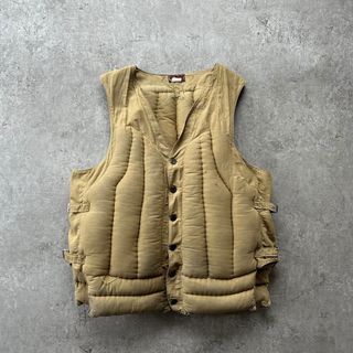 ヴィンテージ(VINTAGE)の40s tapat.co 大戦ヴィンテージライフベスト 月桂樹ボタン(ダウンベスト)