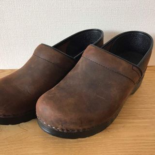 ビルケンシュトック(BIRKENSTOCK)のdansko ダンスコ 39 はこ無し(ローファー/革靴)