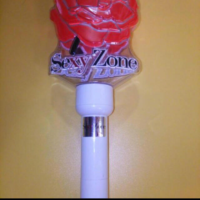 Sexy Zone Sexyzone 薔薇 ペンライトの通販 By Kk9jp73kc1lcjpt S セクシー ゾーンならラクマ