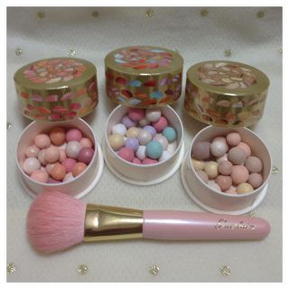 ゲラン(GUERLAIN)のCHiRiさんゲラン♡フェイスパウダー他(その他)