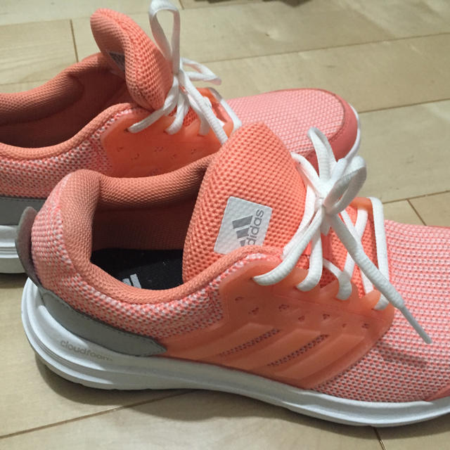 adidas(アディダス)のアップシューズお取り置き中 レディースの靴/シューズ(その他)の商品写真