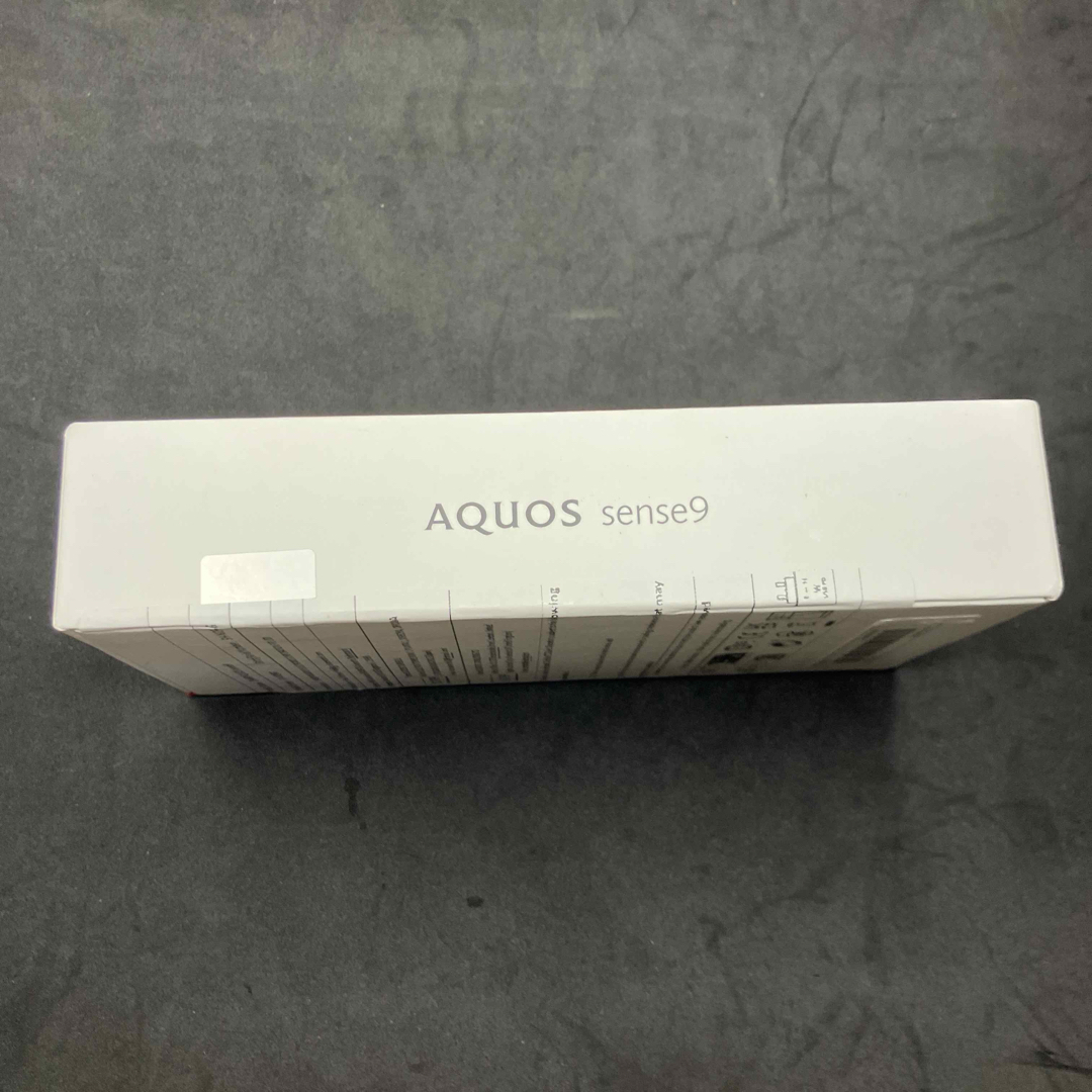 SHARP(シャープ)の【新品 未開封】AQUOS sense9 256GB コーラル　SH-M29SG スマホ/家電/カメラのスマートフォン/携帯電話(スマートフォン本体)の商品写真