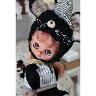 ブライス お洋服 アウトフィット 海外作家製 着ぐるみ 星とネズミちゃん 黒(人形)