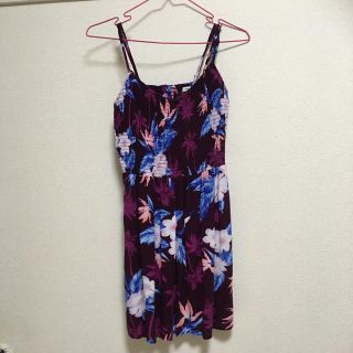 アメリカンイーグル(American Eagle)のAMERICAN EAGLE OUTFITTERS 花柄ワンピース(ミニワンピース)