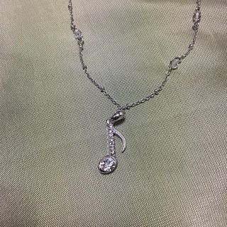 スワロフスキー(SWAROVSKI)のABISTE ネックレス(ネックレス)