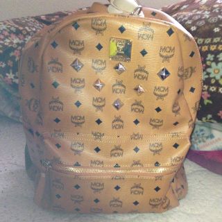 エムシーエム(MCM)のMCM 正規品 リュック(リュック/バックパック)