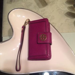 トリーバーチ(Tory Burch)のホリデーSALE！売り切り！早い者勝ち！(モバイルケース/カバー)