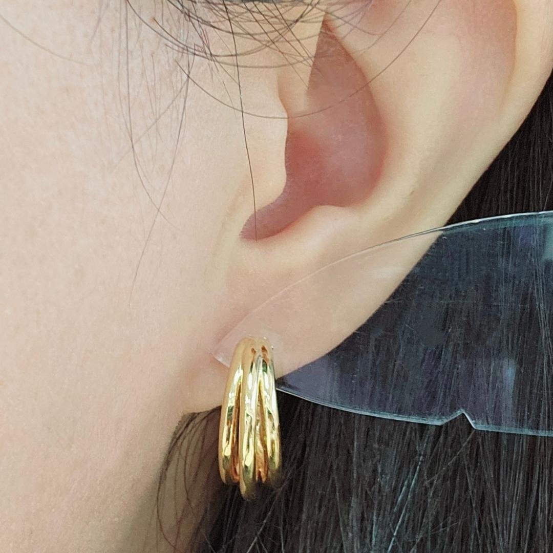 お洒落！ひとつで重ね付け風！18金 K18 YG 3連 フープ ピアス