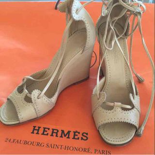 エルメス(Hermes)のHERMES エルメス サンダル とても可愛い！ 美品！(サンダル)