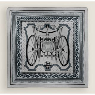 エルメス(HERMES)のエルメス  カシミアシルクスカーフ カレジュアン140  「四輪馬車の車輪」新品(ストール/パシュミナ)