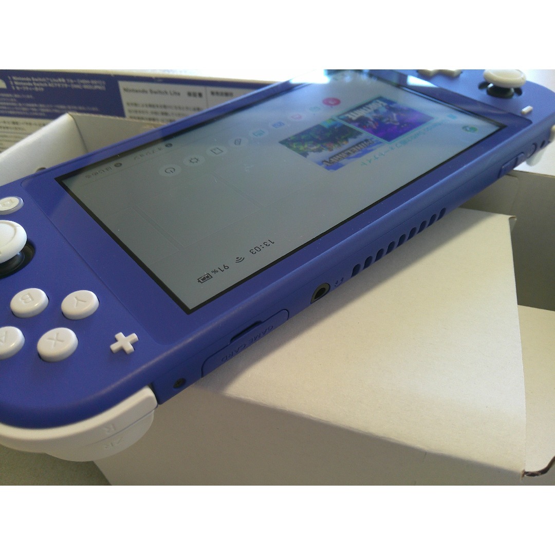 スイッチライト ブルー Amazon.com: Nintendo Switch Lite - Blue