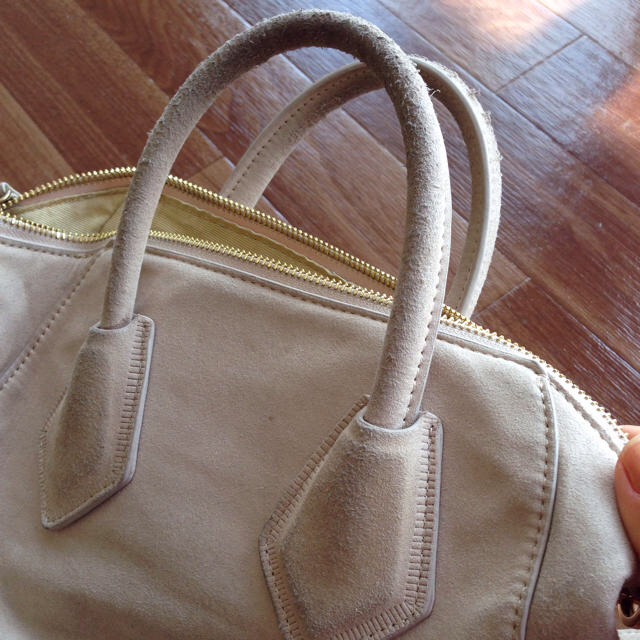 SNIDEL(スナイデル)のsnidelホワイトベージュバック レディースのバッグ(ショルダーバッグ)の商品写真